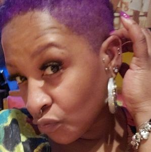 Meet your Posher, Micki